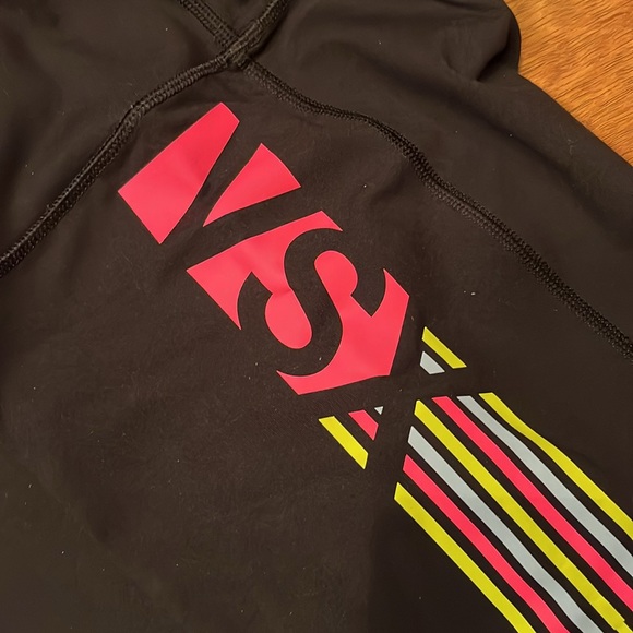 BNWOT Victoria’s secret sport knockout biker shorts - Picture 10 of 13